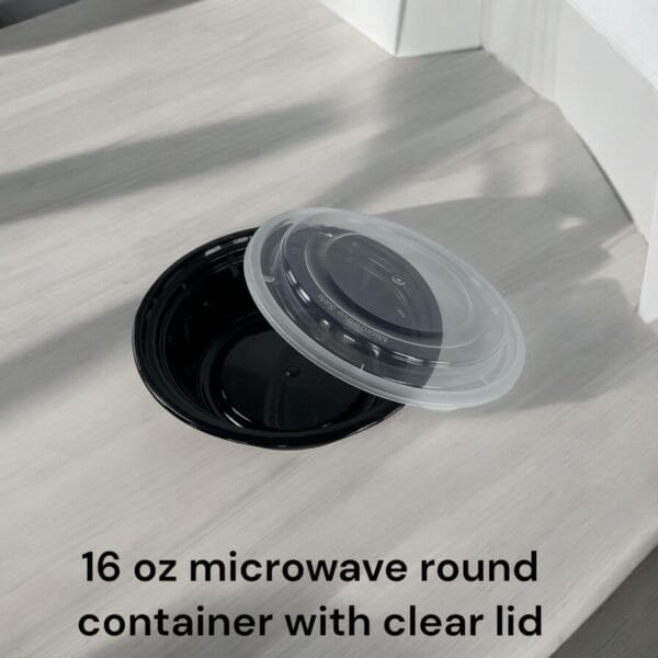 16 oz Black 6-1/4'' Round Microwavable Heavyweight Container with Lid - 150/Case | Durable Take-Out Solutions for Buffalo Foodservice - Image 4