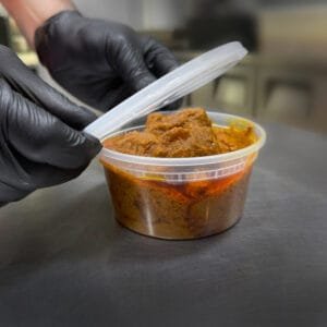 Heavy Duty 12 oz. Microwavable Translucent Plastic Deli Container and Lid Combo Pack – 240/Case | Reliable Take-Out Solutions for Buffalo Foodservice